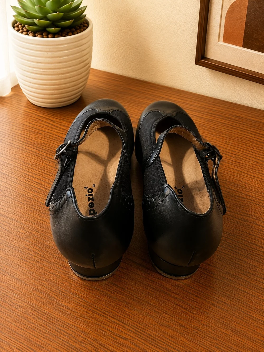 Capezio Shirley Women's Tap Shoes Size 5.5